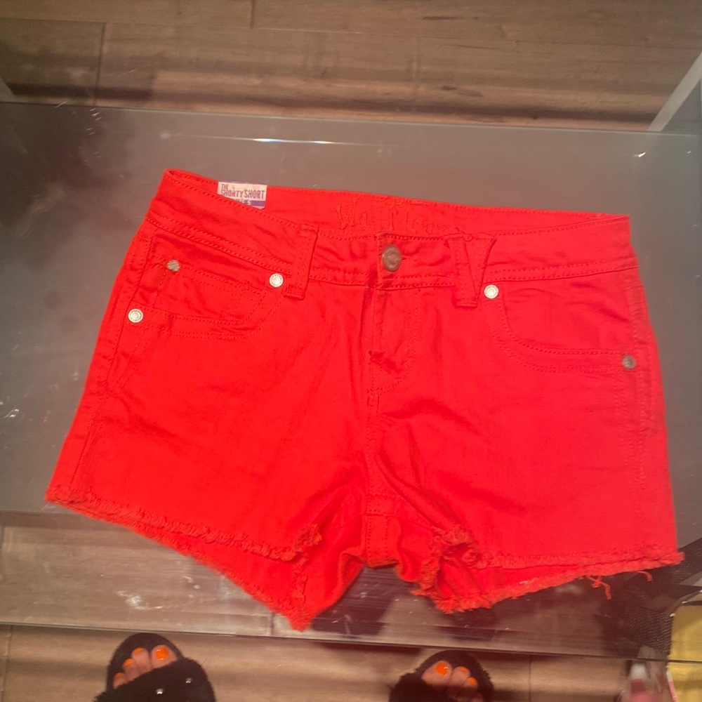 Bright orange short super cute and comfortable